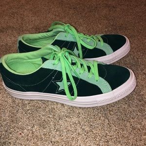 Vintage green one star converse